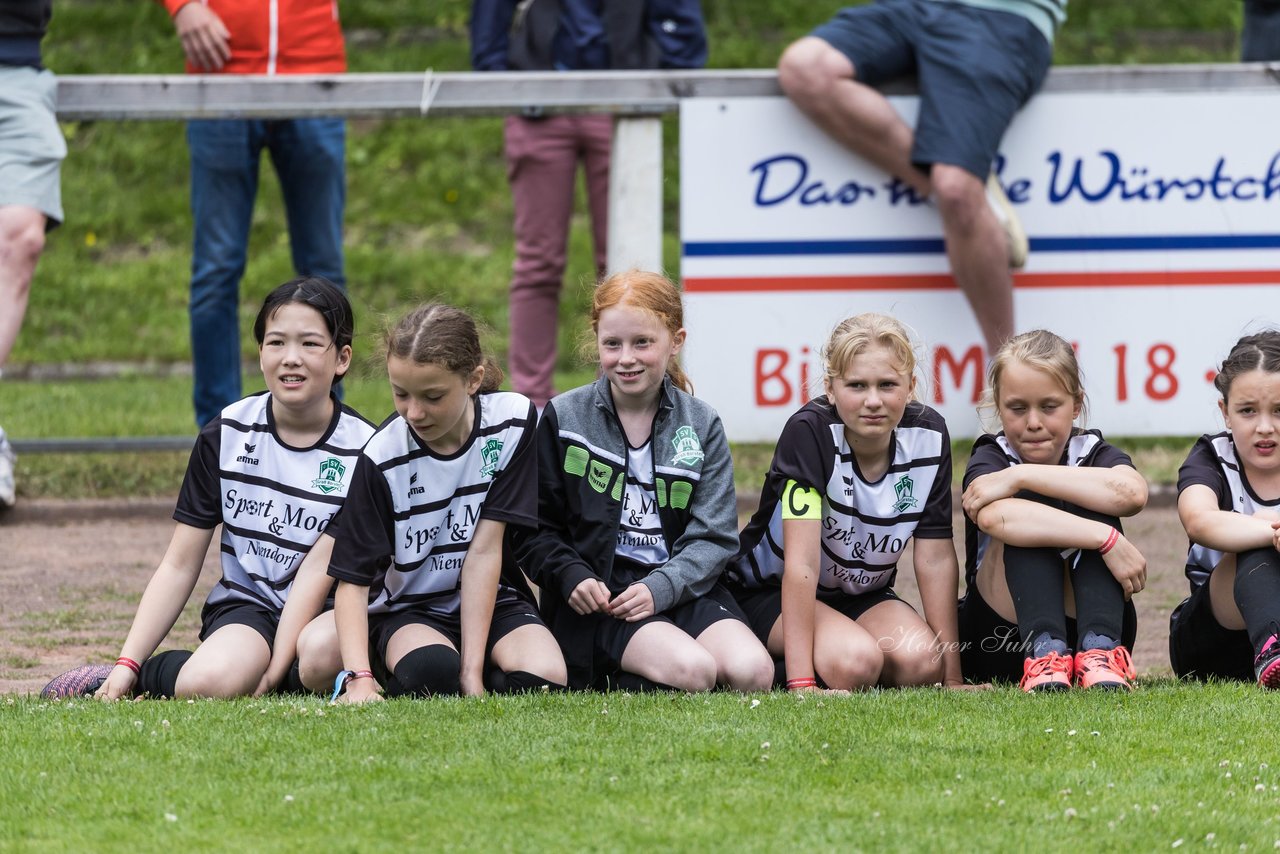 Bild 63 - Loewinnen Cup
